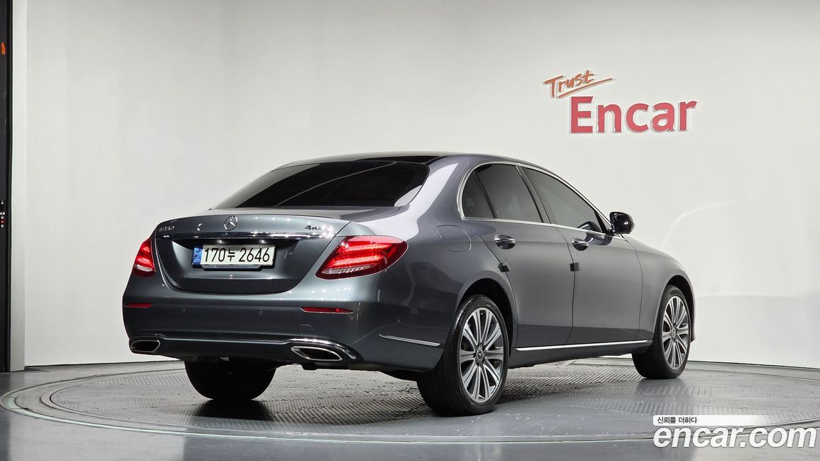 Mercedes-Benz E-Class 2018