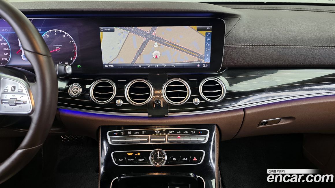 Mercedes-Benz E-Class 2018