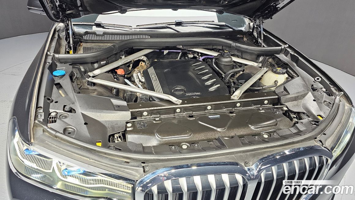 BMW X7 2022