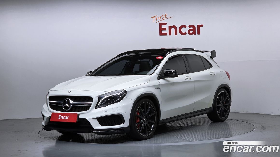 Mercedes-Benz GLA-Class 2015