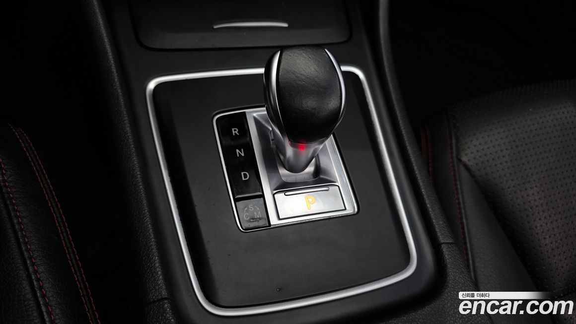 Mercedes-Benz GLA-Class 2015