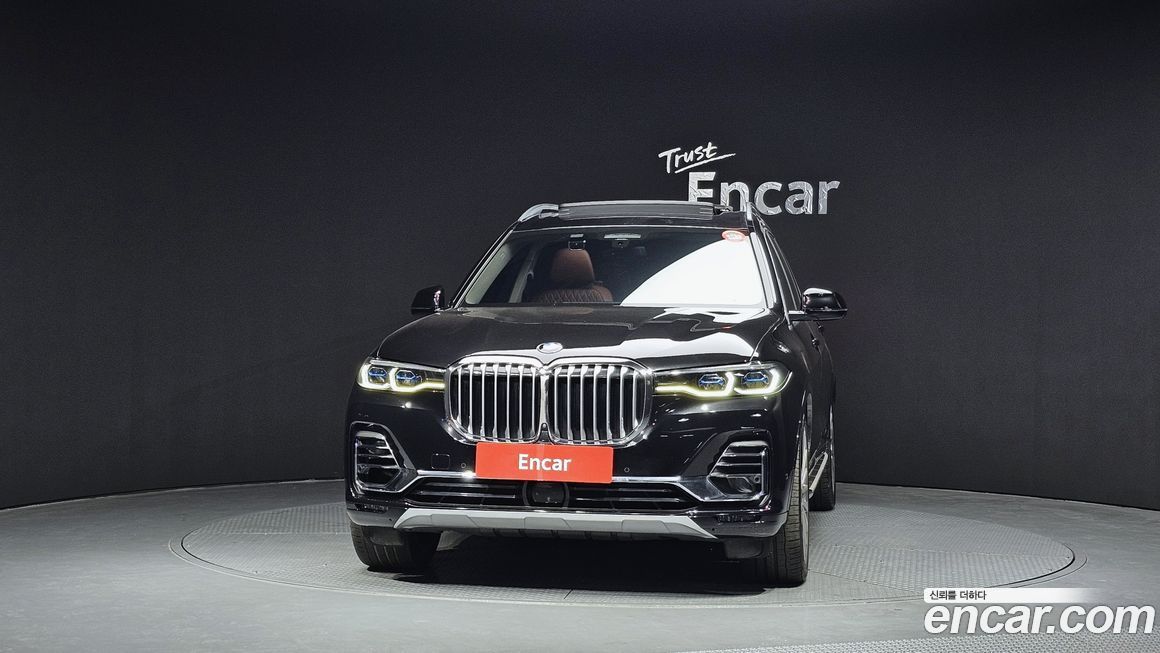 BMW X7 2022