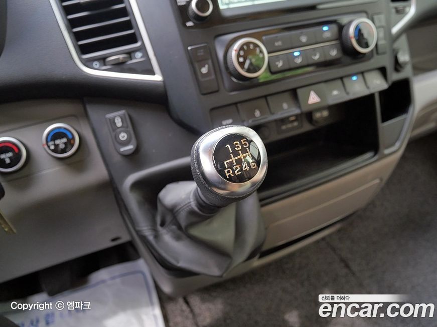 Hyundai Solati 2015