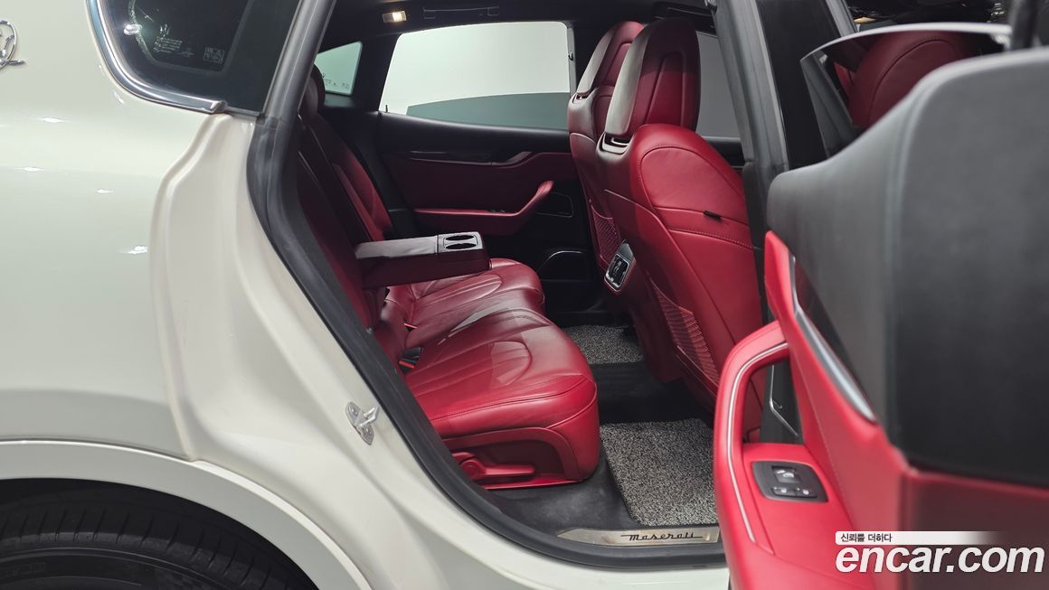 Maserati Levante 2018