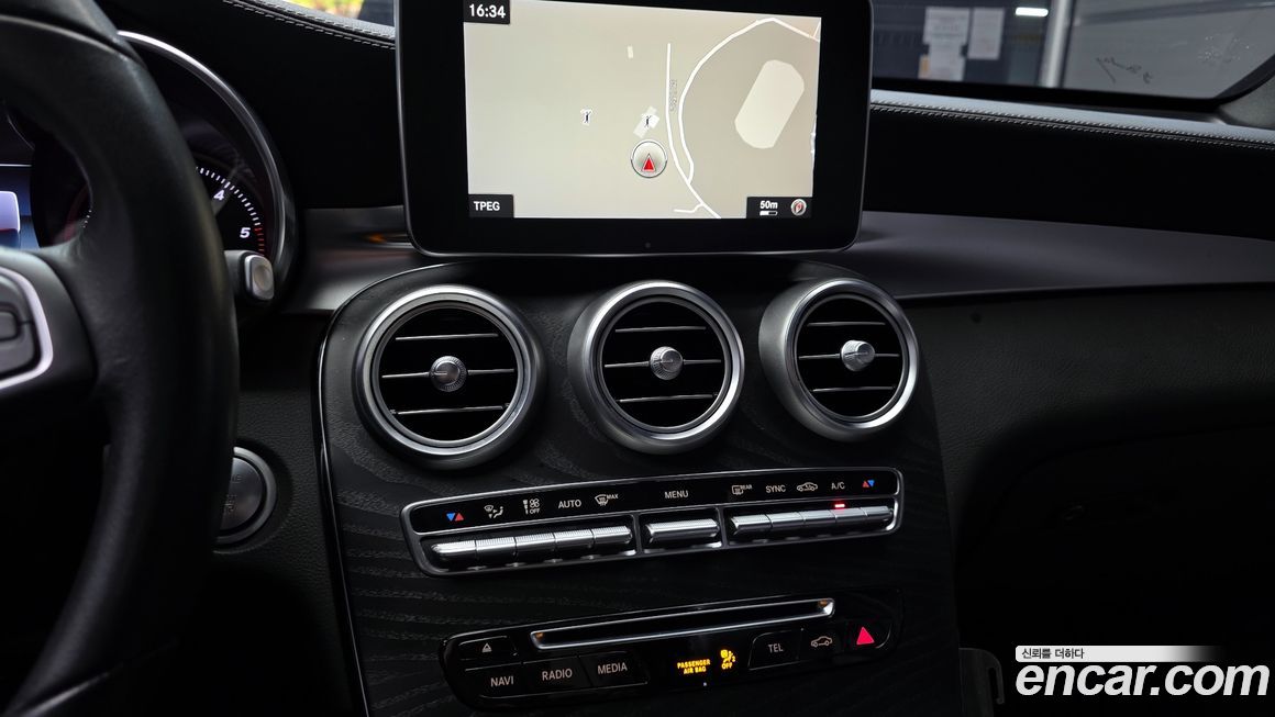 Mercedes-Benz GLC-Class 2018