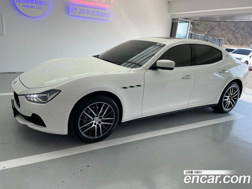 Maserati Ghibli 2016