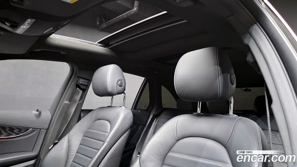 Mercedes-Benz GLC-Class 2018