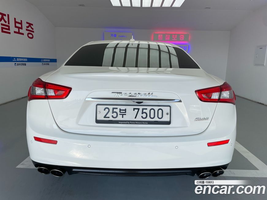 Maserati Ghibli 2016