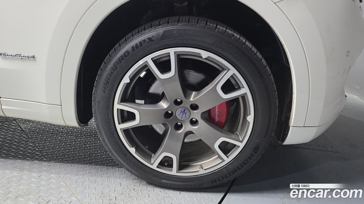 Maserati Levante 2018