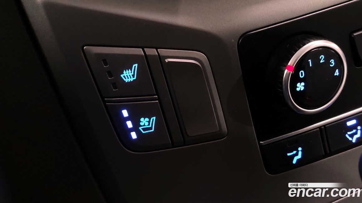 Hyundai Starex 2021
