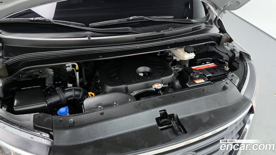 Hyundai Starex 2021