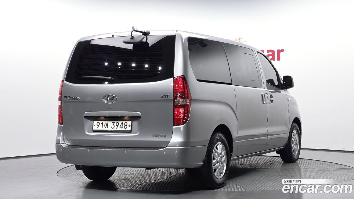 Hyundai Starex 2021