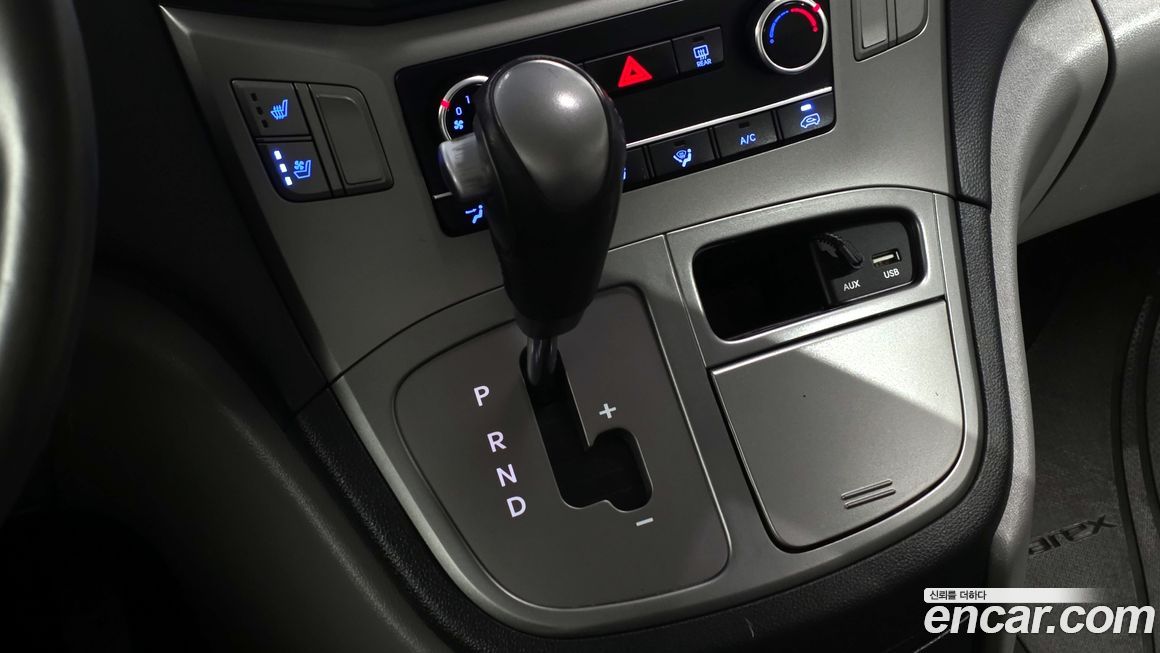 Hyundai Starex 2021