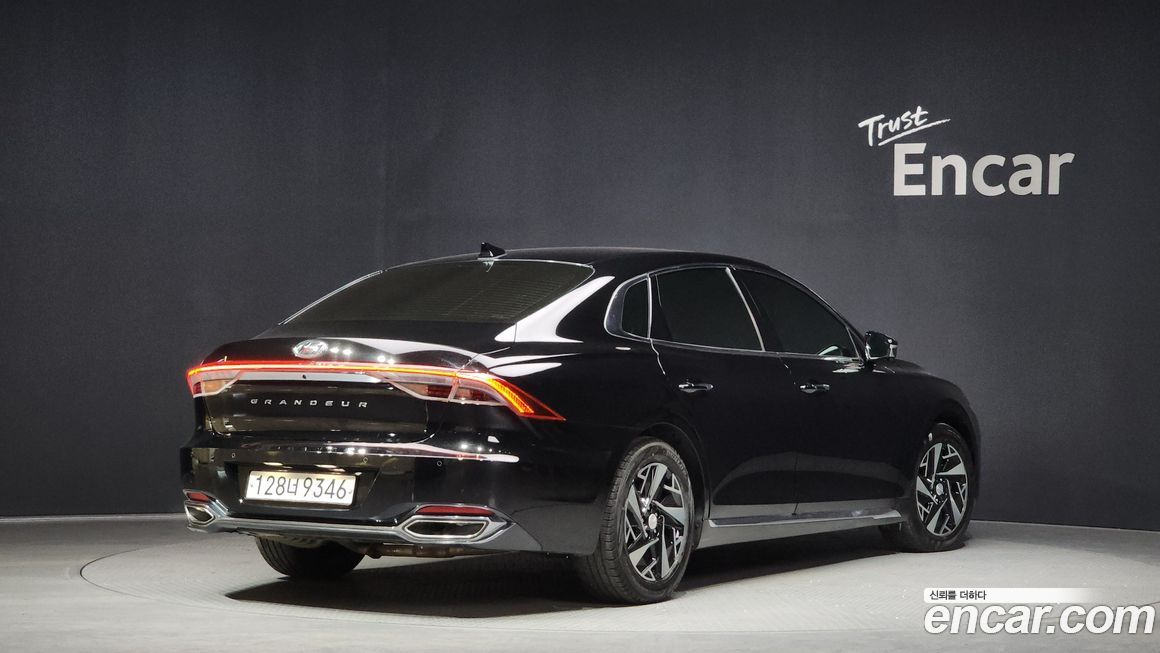 Hyundai Grandeur 2020
