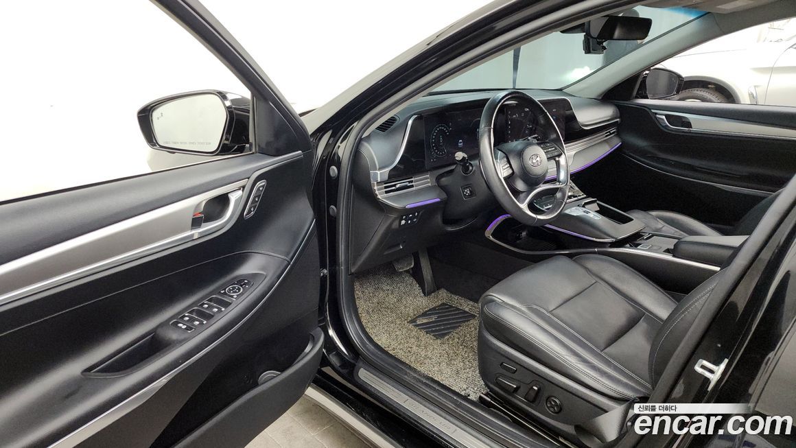 Hyundai Grandeur 2020