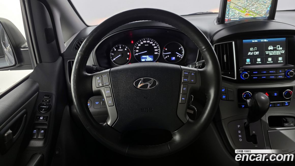 Hyundai Starex 2021
