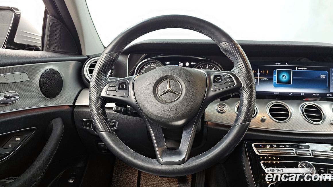 Mercedes-Benz E-Class 2017