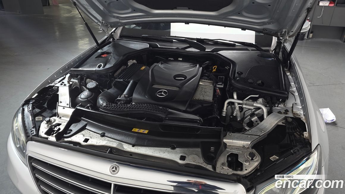 Mercedes-Benz E-Class 2018