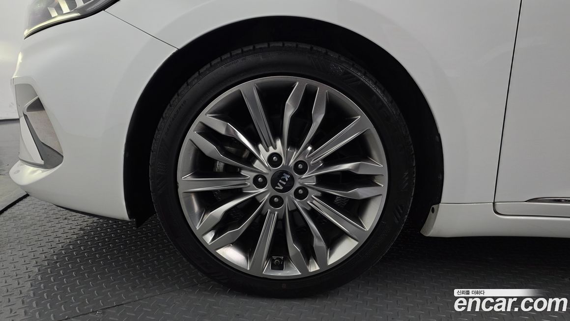 Kia K7 2020