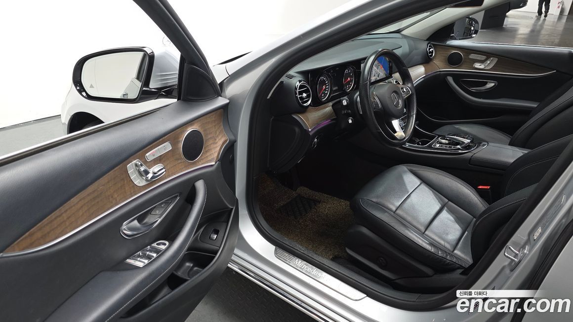 Mercedes-Benz E-Class 2018