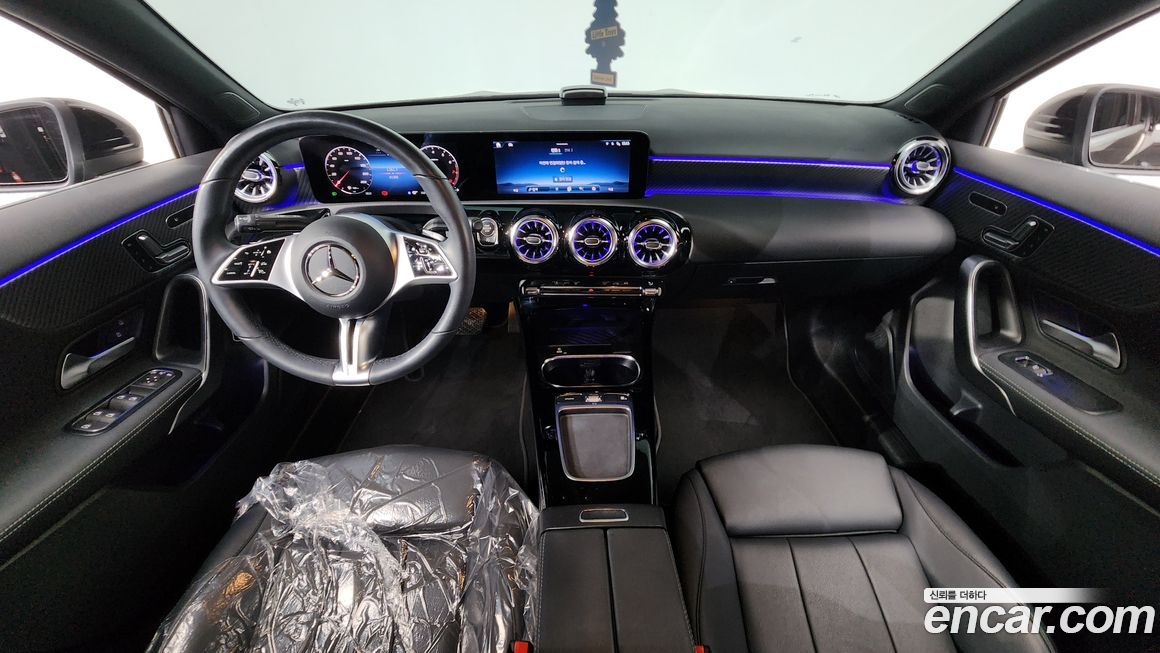 Mercedes-Benz A-Class 2024