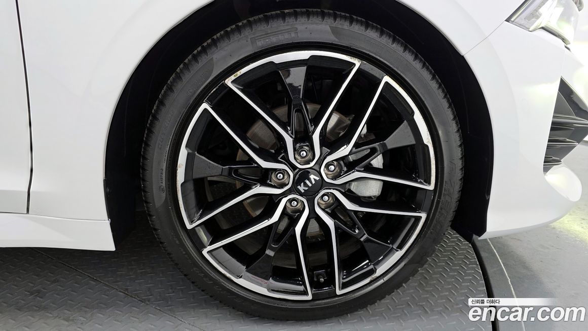 Kia K5 2021