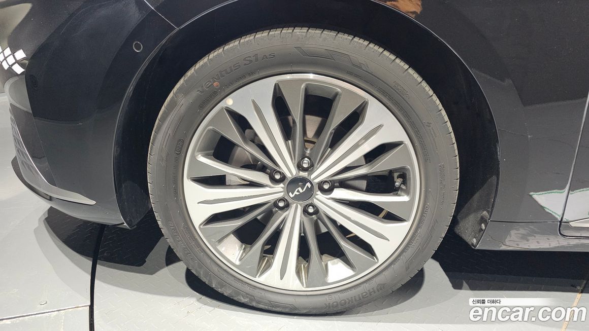 Kia K8 2023