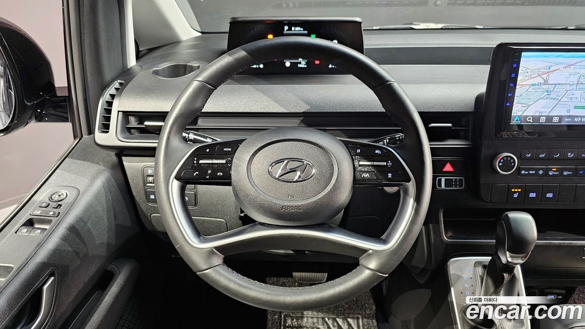 Hyundai Staria 2023