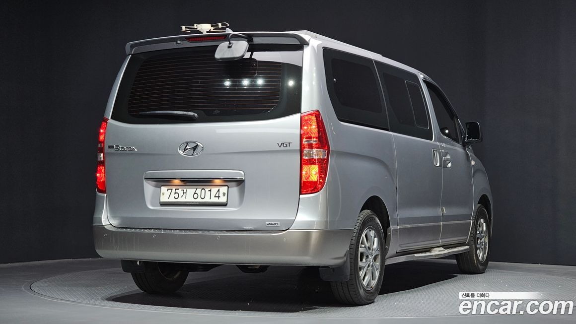 Hyundai Starex 2018