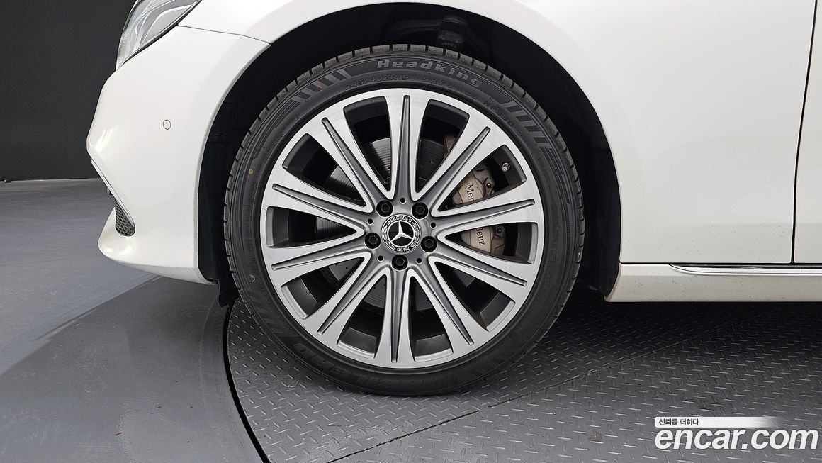 Mercedes-Benz E-Class 2018