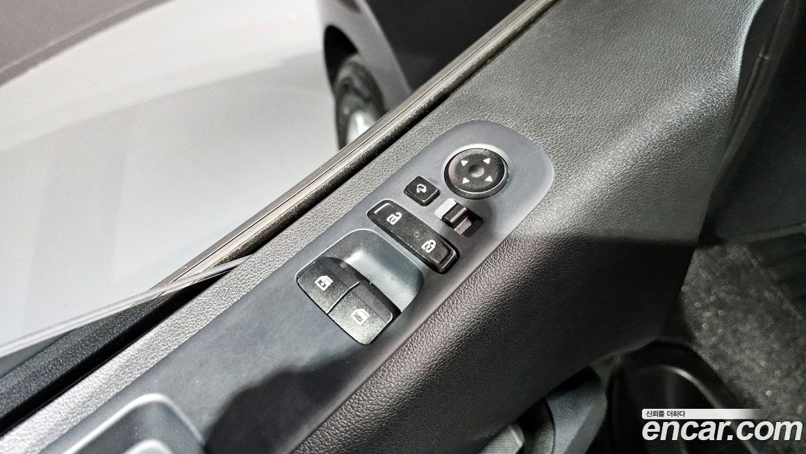 Hyundai Staria 2023