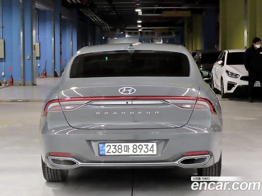 Hyundai Grandeur 2021