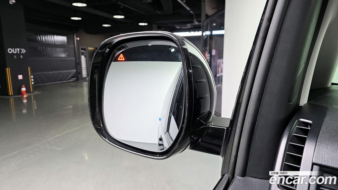 Hyundai Staria 2025