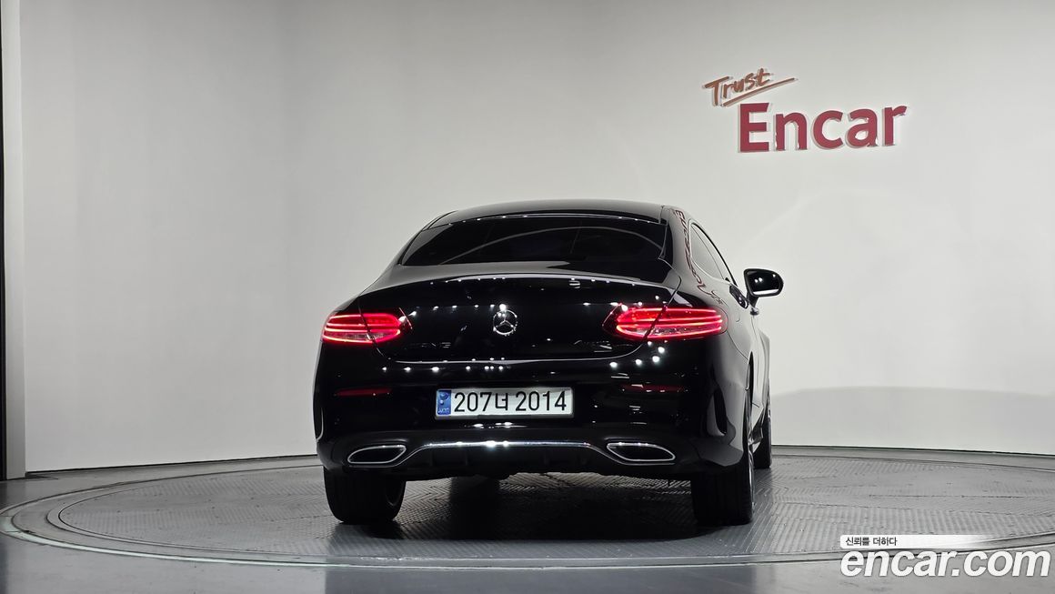 Mercedes-Benz C-Class 2019