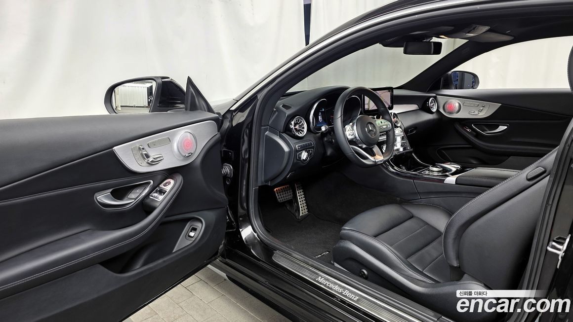 Mercedes-Benz C-Class 2019