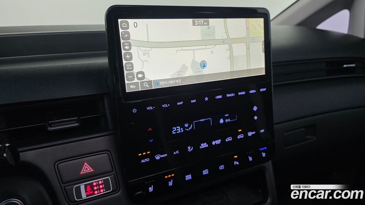 Hyundai Staria 2025