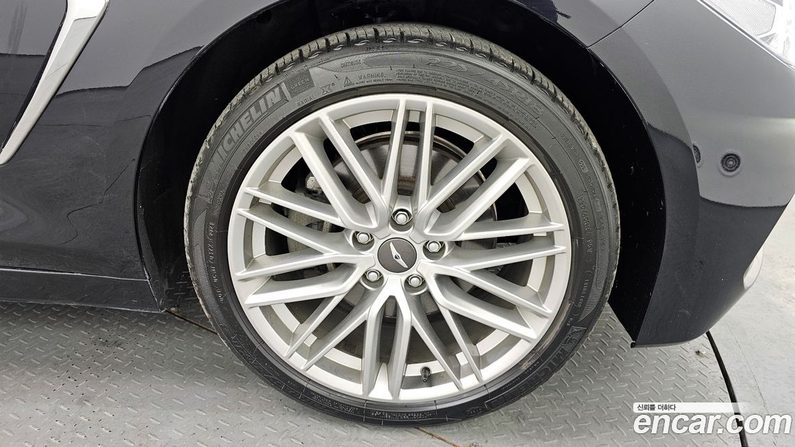 Genesis G70 2020