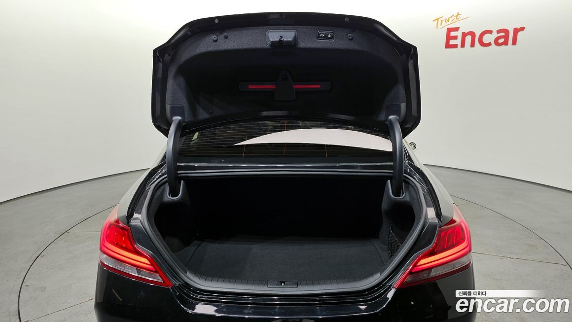 Genesis G70 2020