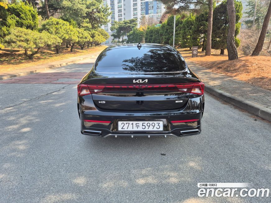 Kia K5 2023