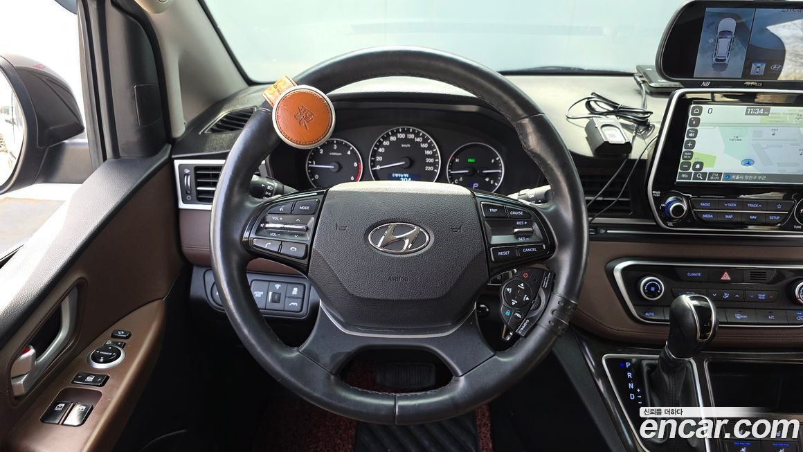 Hyundai Starex 2019