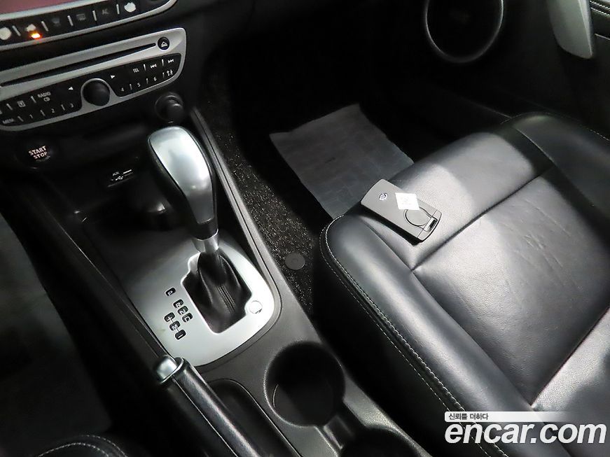 Renault-KoreaSamsung SM3 2011