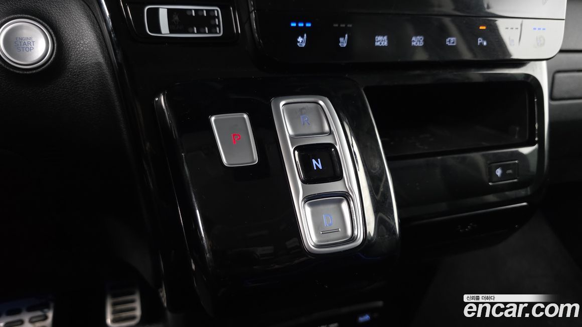 Hyundai Staria 2023