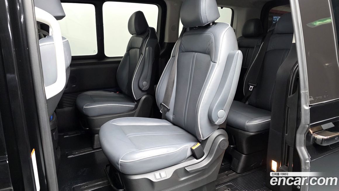 Hyundai Staria 2023