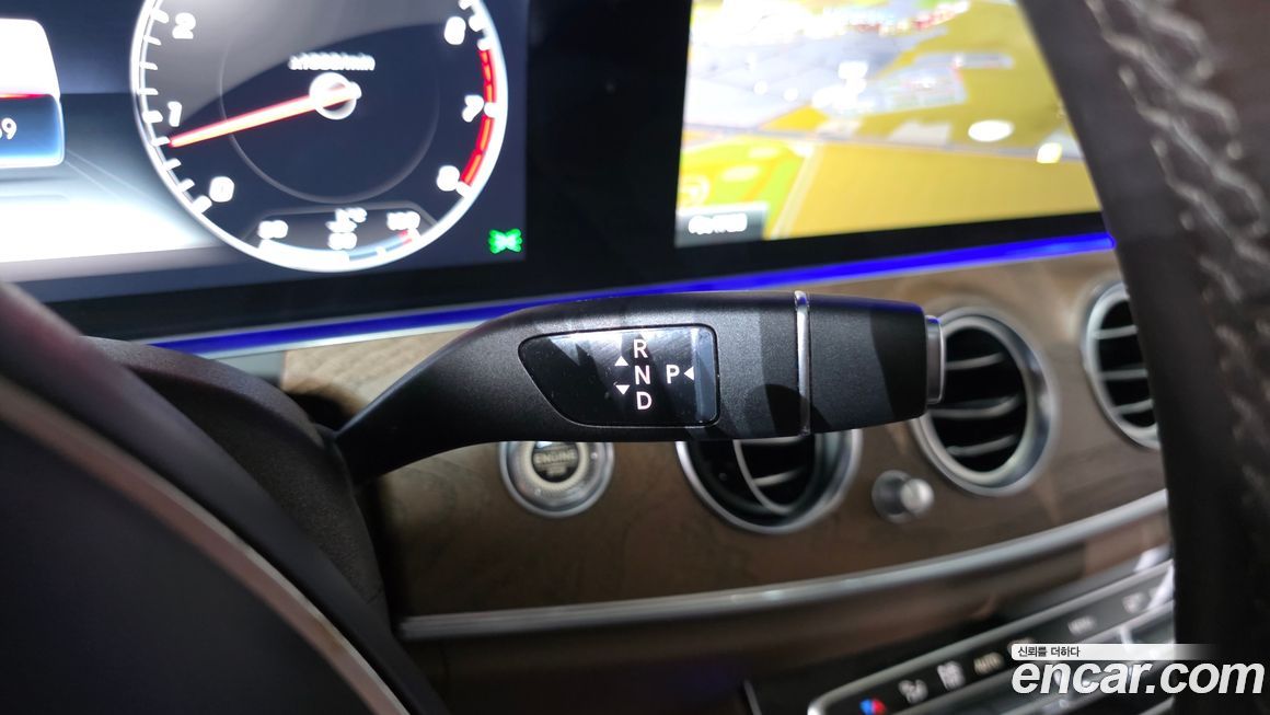 Mercedes-Benz E-Class 2018