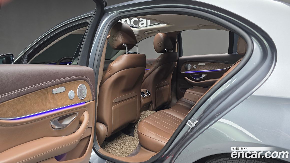 Mercedes-Benz E-Class 2018