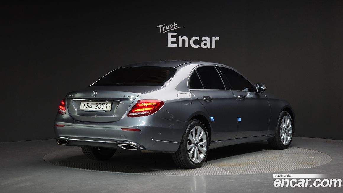Mercedes-Benz E-Class 2018