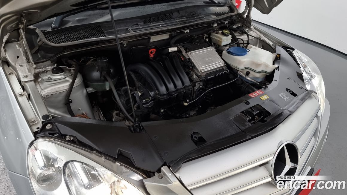 Mercedes-Benz B-Class 2011