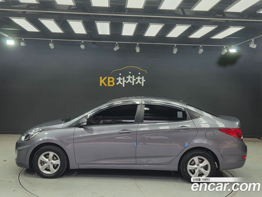 Hyundai Accent 2014