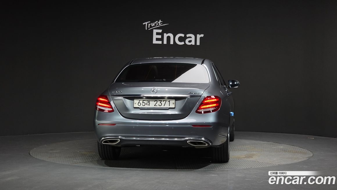 Mercedes-Benz E-Class 2018