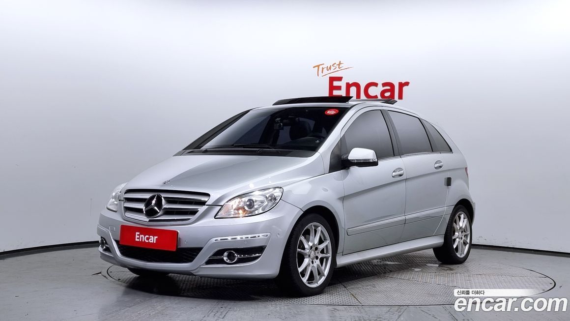 Mercedes-Benz B-Class 2011